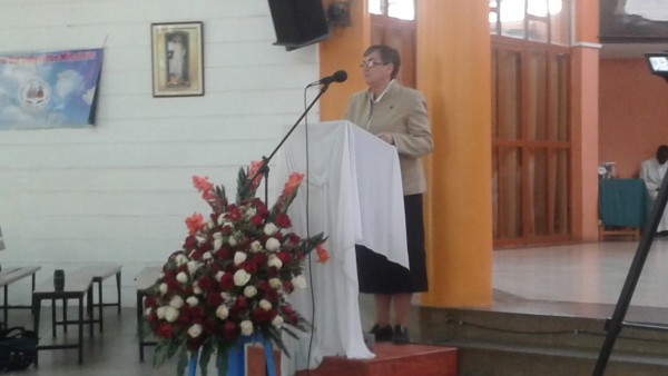 Sr. Josehine Greeting Congregation